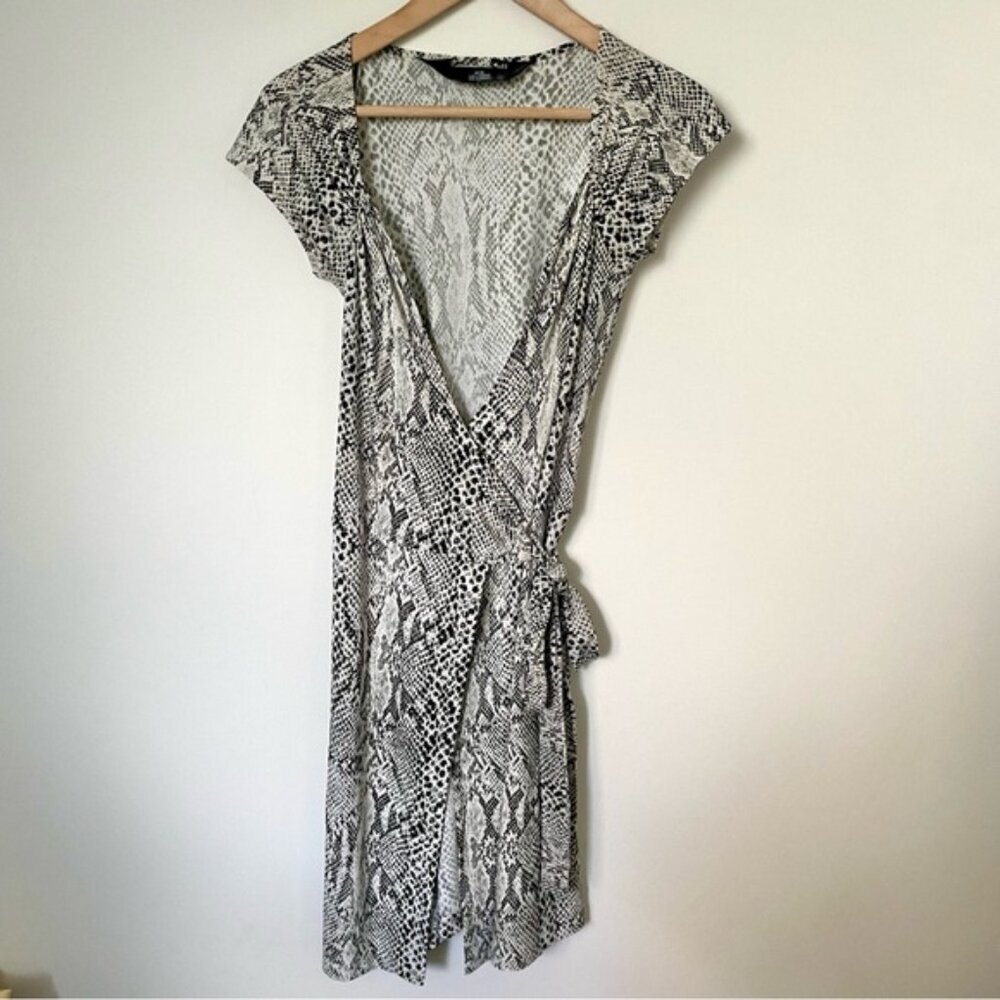 Norma Kamali Women's Cap Sleeve SnakeskinPrint Jersey Wrap Dress Size Medium